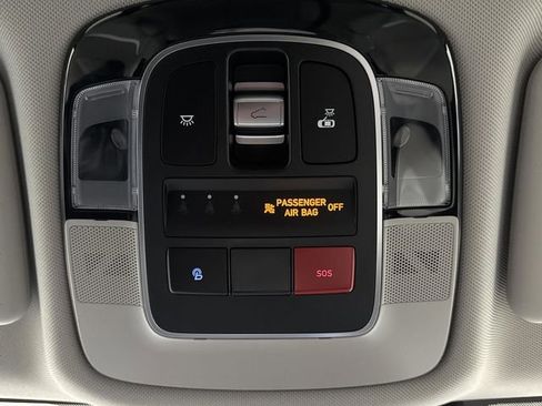 Used 2024 Hyundai Tucson Limited image 27