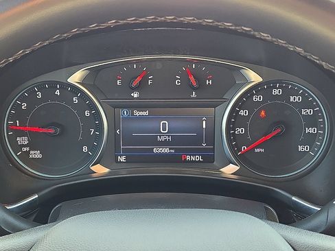 Used 2024 Chevrolet Equinox LT FWD image 26