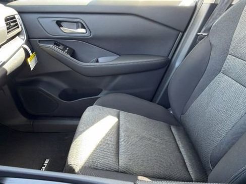 New 2026 Nissan Rogue SV w/ Cold Weather Package image 23
