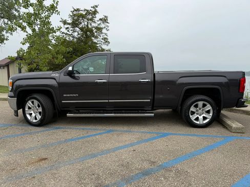 Used 2014 GMC Sierra 1500 SLT AWD/4WD image 8