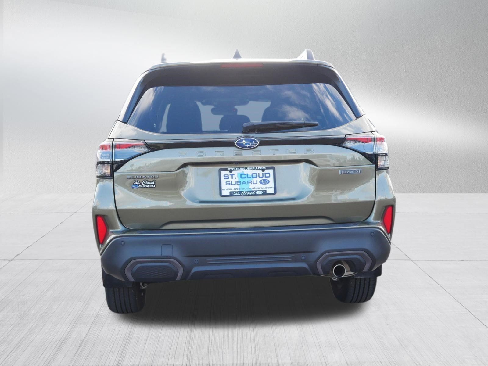 Used 2025 Subaru Forester Limited AWD/4WD image 6