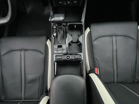 Used 2025 Kia K5 GT-Line w/ GT-Line Premium Package image 19