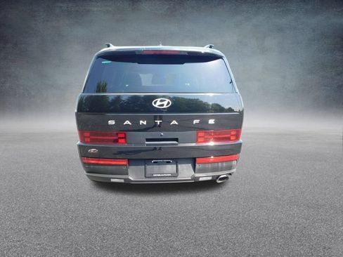 Used 2024 Hyundai Santa Fe SEL FWD image 4