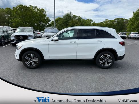 Used 2022 Mercedes-Benz GLC 300 4MATIC image 5