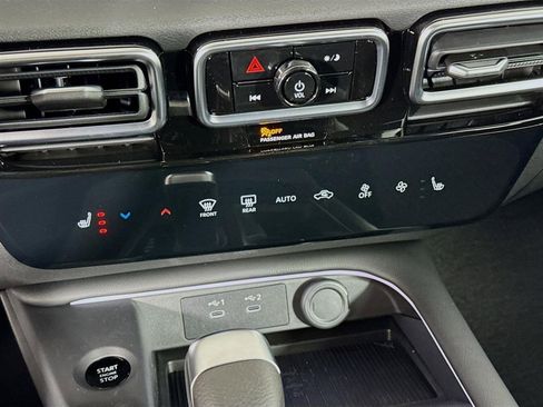 New 2026 Nissan Sentra SV w/ SV Convenience Package image 17