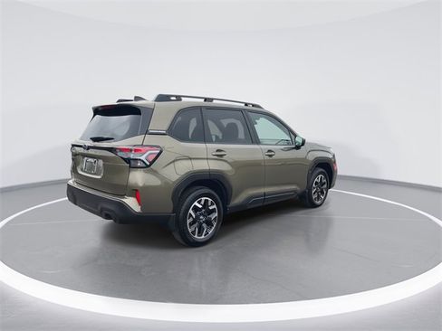 New 2025 Subaru Forester Premium image 8