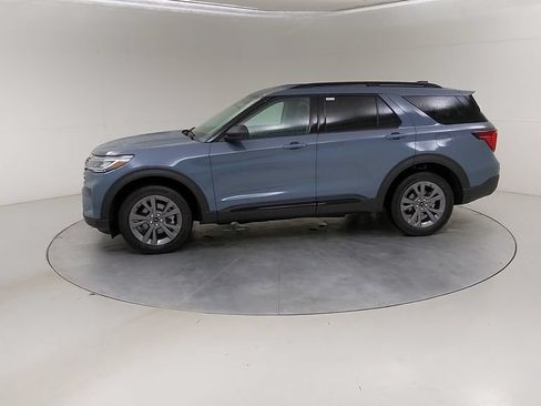 New 2026 Ford Explorer Active w/ Active Comfort Package AWD/4WD image 19