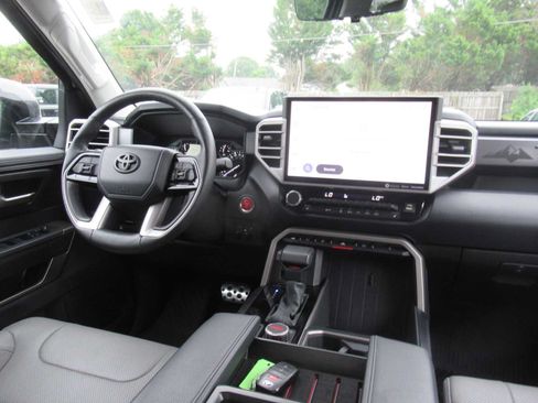 Used 2022 Toyota Tundra SR5 w/ TRD Off-Road Premium Package AWD/4WD image 20