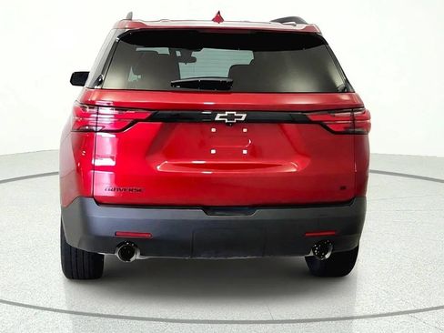 Used 2023 Chevrolet Traverse LT FWD image 7