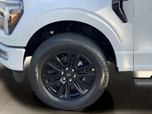 New 2025 Ford F150 Platinum w/ FX4 Off-Road Package image 41