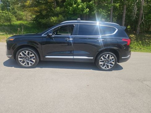 Used 2022 Hyundai Santa Fe Calligraphy w/ Cargo Package AWD/4WD image 2