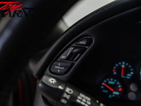 Used 2001 Chevrolet Corvette Convertible w/ Preferred Equipment Group2 image 40