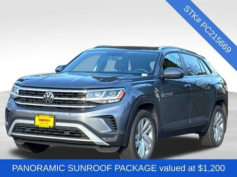 Used 2023 Volkswagen Atlas Cross Sport SE w/ Panoramic Sunroof Package image 2