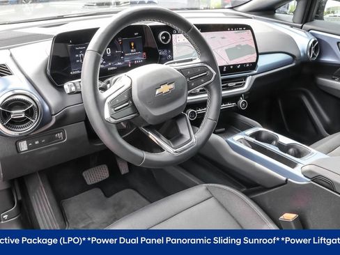 Used 2024 Chevrolet Equinox EV LT AWD/4WD image 5