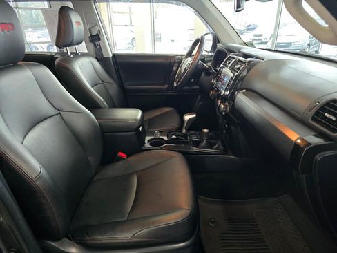 Used 2022 Toyota 4Runner TRD Off-Road Premium image 44