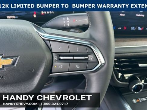 Certified 2025 Chevrolet Suburban High Country AWD/4WD image 25
