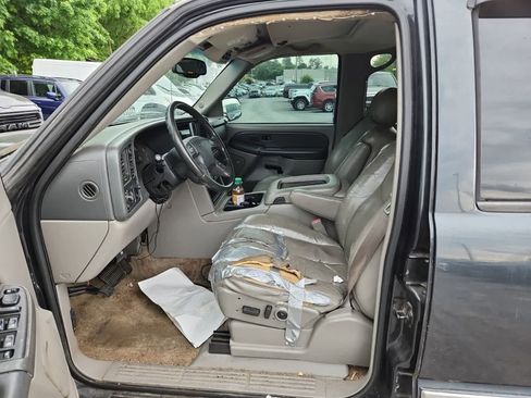 Used 2003 GMC Yukon SLT w/ 1SD Preferred Equipment Group AWD/4WD image 15