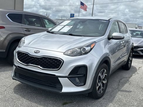 Used 2022 Kia Sportage LX FWD image 4