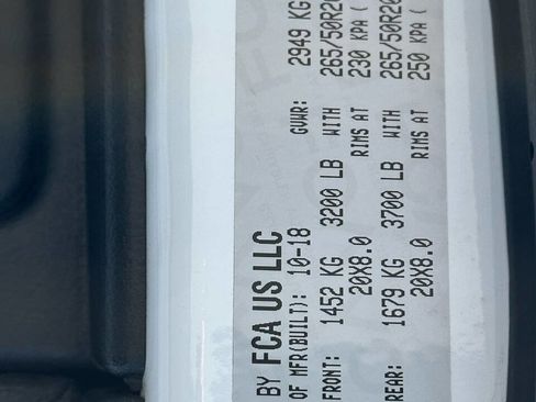 Used 2019 Jeep Grand Cherokee Altitude image 13