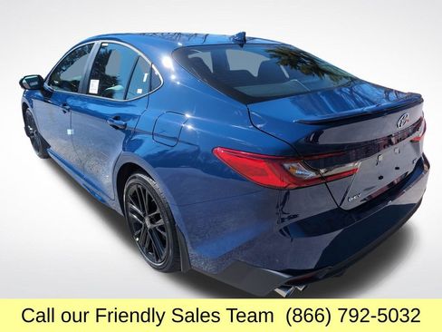 New 2026 Toyota Camry SE w/ Convenience Package FWD image 3