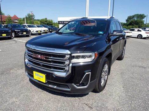 Certified 2021 GMC Acadia SLT w/ Technology Package AWD/4WD image 1