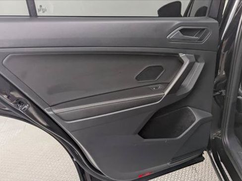 Used 2022 Volkswagen Tiguan S FWD image 16