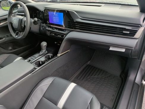 New 2026 Toyota Camry SE FWD image 18