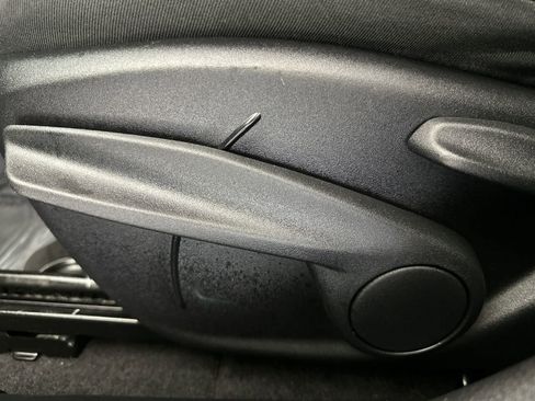 Used 2019 Jeep Compass Latitude image 16