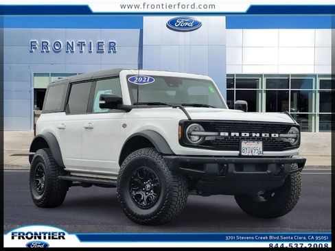 Used 2021 Ford Bronco Wildtrak image 1