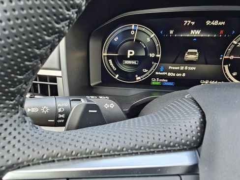 Used 2025 Mitsubishi Outlander 4WD Plug-In Hybrid image 22