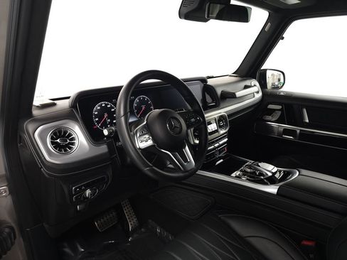 Used 2024 Mercedes-Benz G 550 image 9
