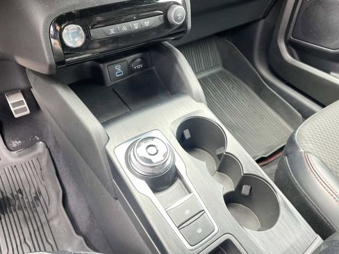 Certified 2023 Ford Escape ST-Line w/ Tech Pack #1 image 18