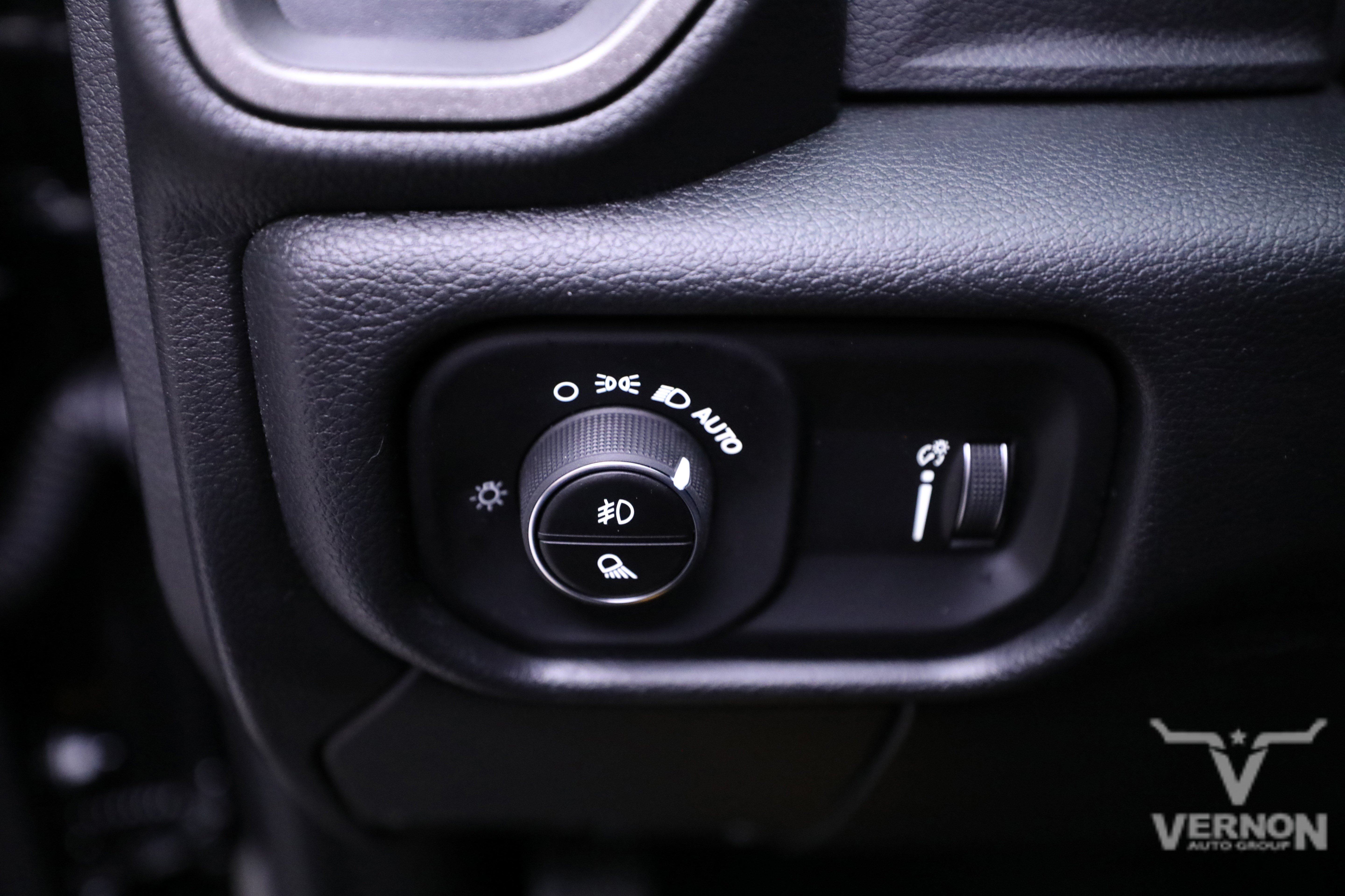 New 2026 RAM 3500 Tradesman AWD/4WD image 16