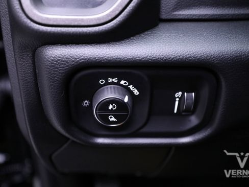 New 2026 RAM 3500 Tradesman image 16