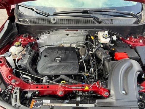 Certified 2023 Buick Encore GX Essence w/ Experience Buick Package FWD image 28