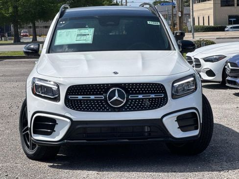 New 2026 Mercedes-Benz GLB 250 image 2
