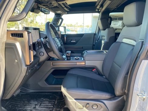 New 2025 GMC Hummer EV 2X image 33