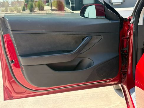Used 2018 Tesla Model 3 Performance AWD/4WD image 7