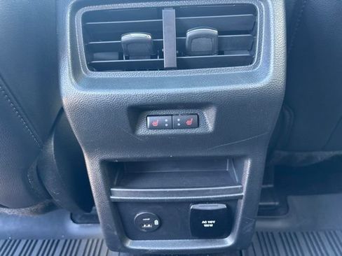 Used 2022 Ford Edge ST w/ Equipment Group 401A AWD/4WD image 16