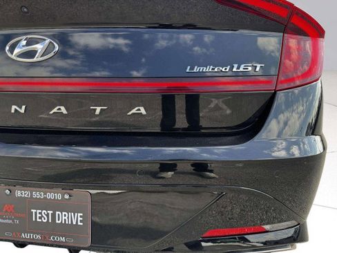 Used 2020 Hyundai Sonata Limited image 15