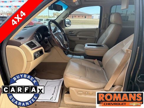 Used 2012 Cadillac Escalade ESV Luxury image 10