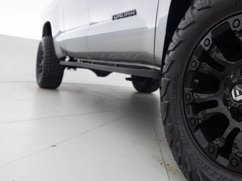Used 2015 Toyota Tundra SR5 w/ SR5 Upgrade Package RWD image 26