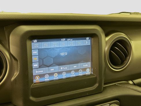 Used 2023 Jeep Wrangler Unlimited w/ Cold Weather Group AWD/4WD image 21