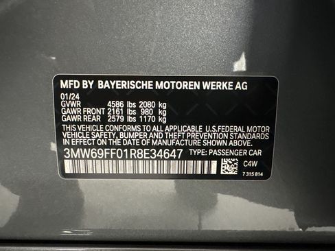 Used 2024 BMW 330i Sedan w/ Convenience Package RWD image 26