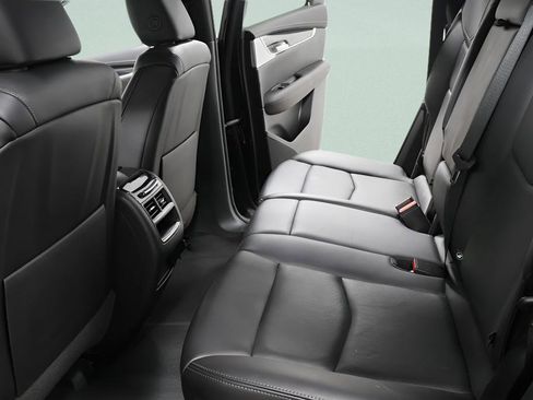 Used 2023 Cadillac XT5 Premium Luxury image 23