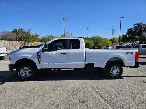 Certified 2024 Ford F350 XL w/ XL Off-Road Package image 7