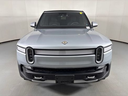 Used 2023 Rivian R1S Adventure AWD/4WD image 3