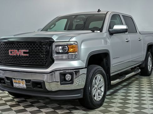 Used 2014 GMC Sierra 1500 SLE w/ SLE Value Package AWD/4WD image 5