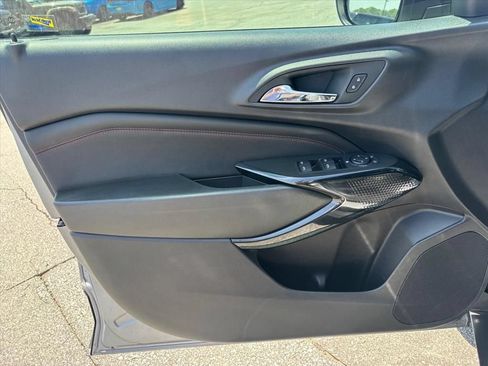 Used 2024 Chevrolet Trax RS w/ Driver Confidence Package FWD image 9