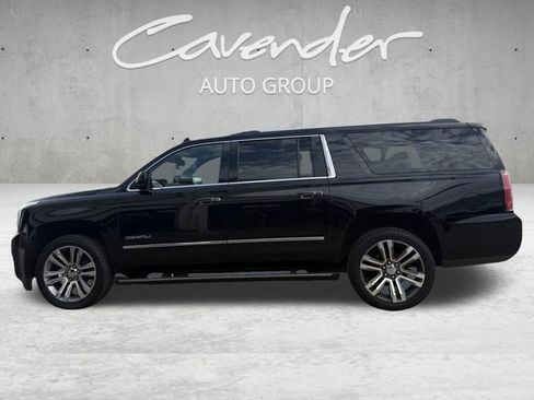 Used 2019 GMC Yukon XL Denali w/ Denali Ultimate Package AWD/4WD image 13